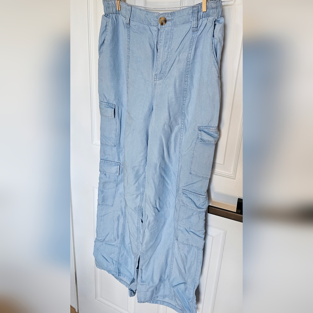 👖Love Tree Denim Cargo Jogger Pants - Light Wash Large 👖